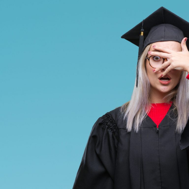 7 Tips For Recent Graduates Navigating A Brutal Job Market.jpgrecent graduate scared job market